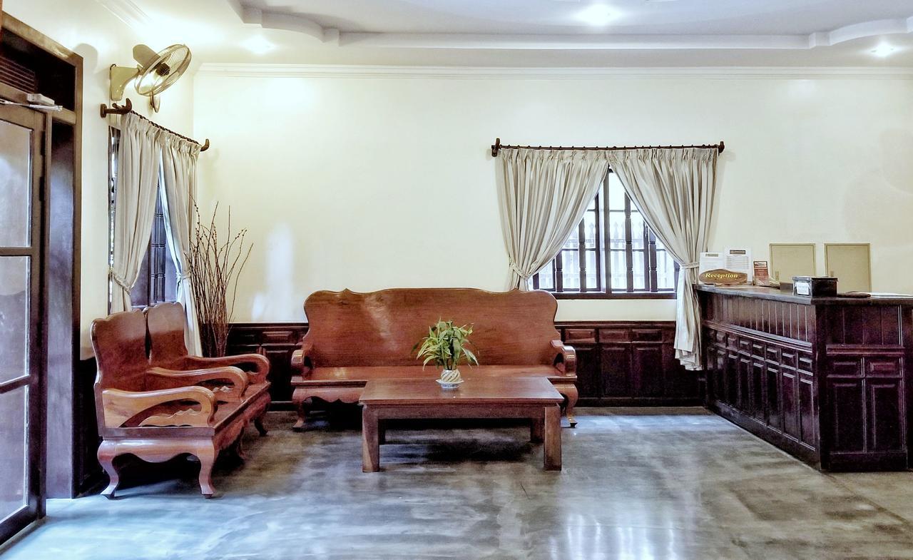 Uncle Sam Bed & Breakfast 3*